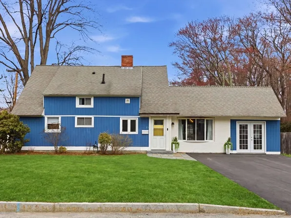 23 Porter Rd, Natick, MA 01760