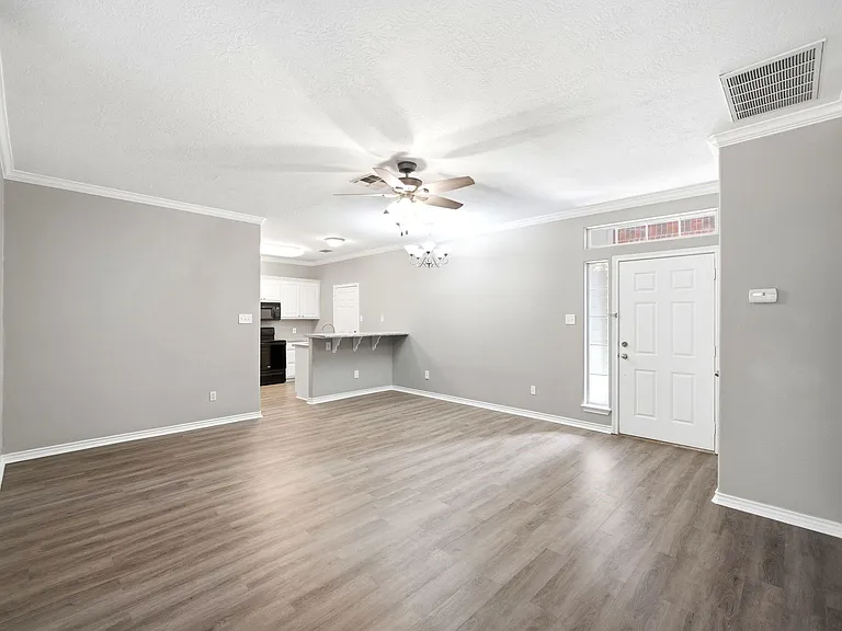 1612 Culture Ln — Photo 7