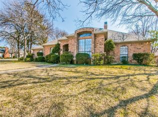 401 Moran Dr, Highland Village, TX 75077