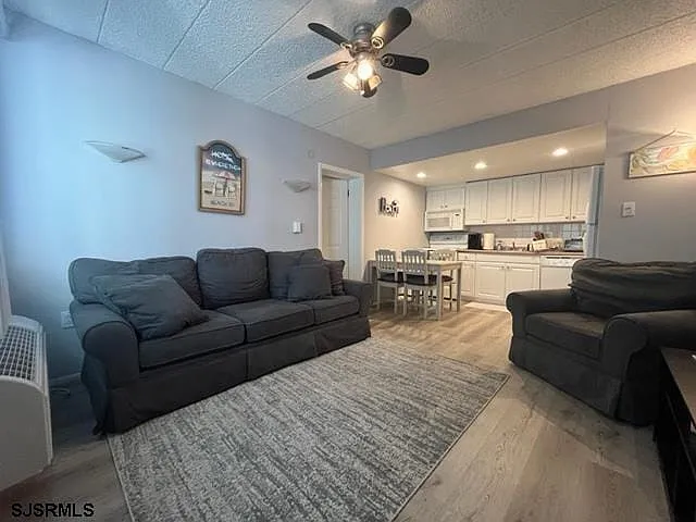 9510 Amherst Ave #157 — Photo 9