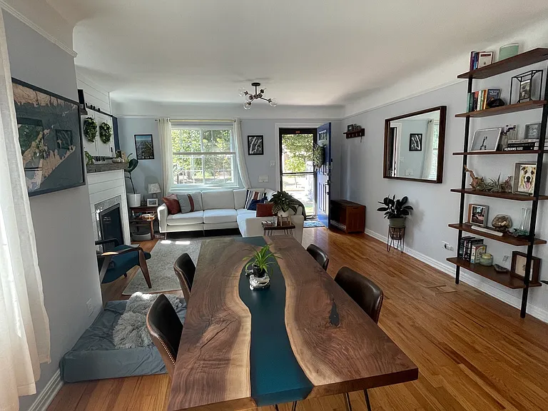 1464 Clermont St — Photo 2