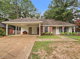 305 Brookwoods Dr, Ridgeland, MS 39157