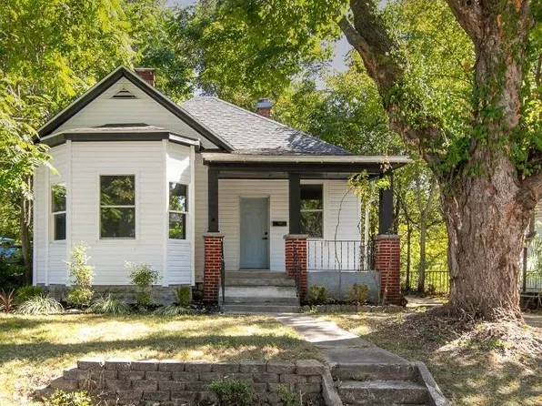 940 S Missouri Avenue, Springfield, MO 65806