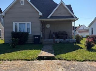 339 9th St NE, Linton, IN 47441