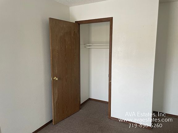 3rd image of 1318 Anita St