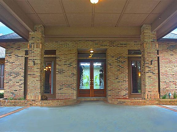 2nd image of 3584 Sarasota Golf Club Blvd