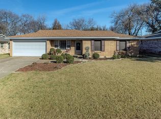 7437 S College Cir, North Richland Hills, TX 76180