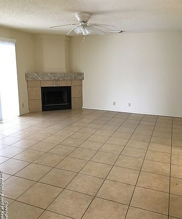 4th image of 9663 Green Plain Dr