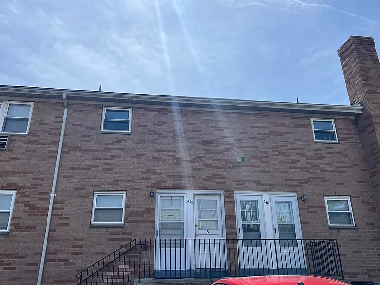 2-22 Virginia Dr #B — Photo 12