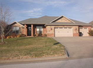 4471 E Pearson Meadow Dr, Springfield, MO 65809