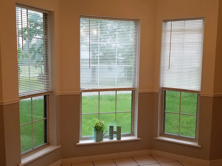 1614 Sims Pl — Photo 5