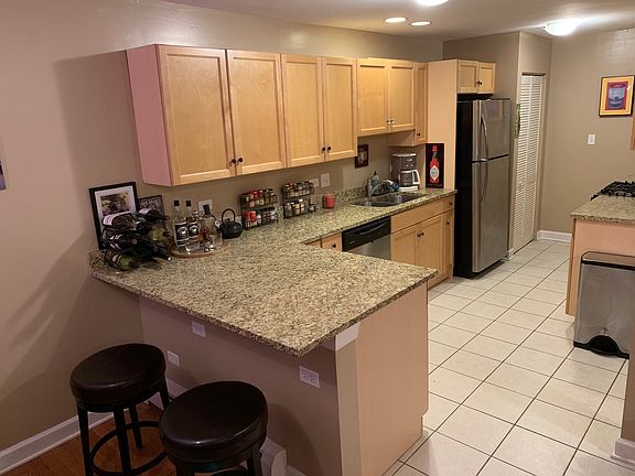 3rd image of 1414 Elmwood Ave APT 2C