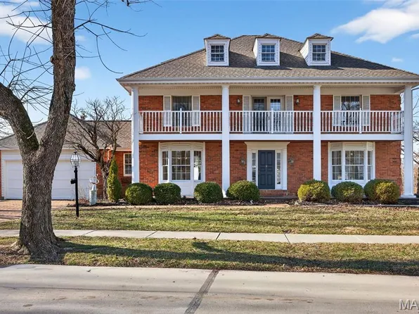 2525 Peppermill Ridge Dr, Chesterfield, MO 63005