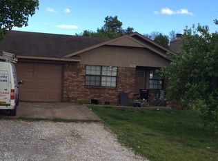 220 Kyle Cir, Elkins, AR 72727