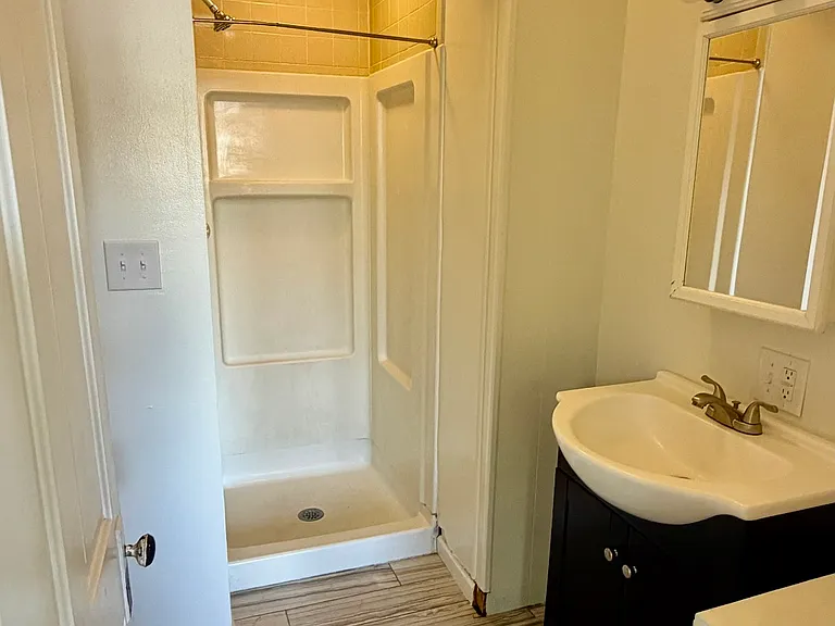 317 N Market St #1 — Photo 6