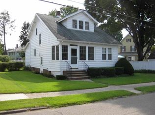 14 Stanley St, Kingston, NY 12401