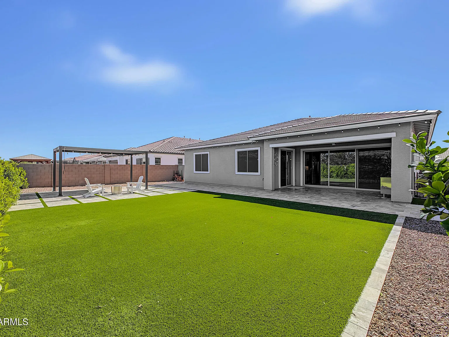 4 bed, 3.5 bath, 2836 sqft, $3,200 — Photo 2