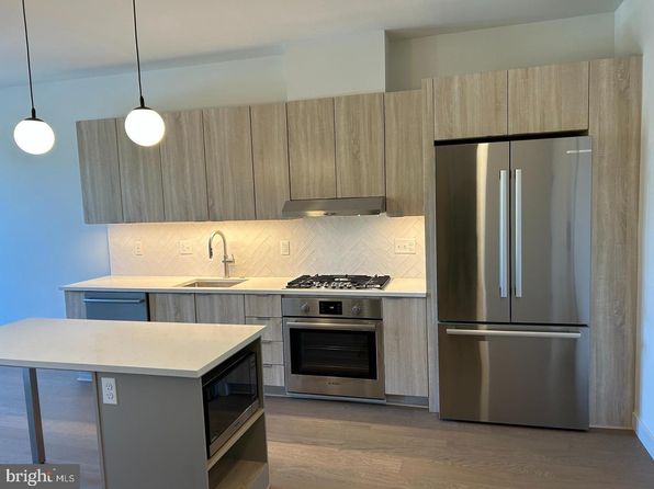 7175 12th St NW Unit 210