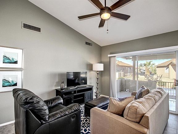 5th image of 1782 E Buena Vista Dr