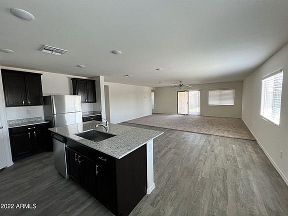 4th image of 1519 E Inouye Dr