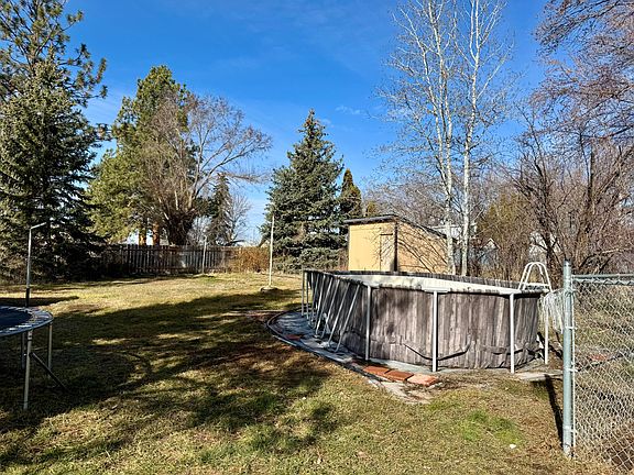3rd image of 1604 Etna St