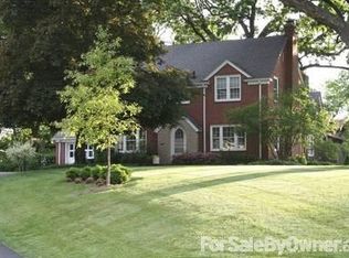 550 44th St, Des Moines, IA 50312