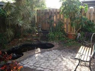 7130 Allen St, Hollywood, FL 33024