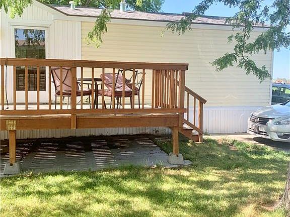 2nd image of 9 Wild Oak Dr