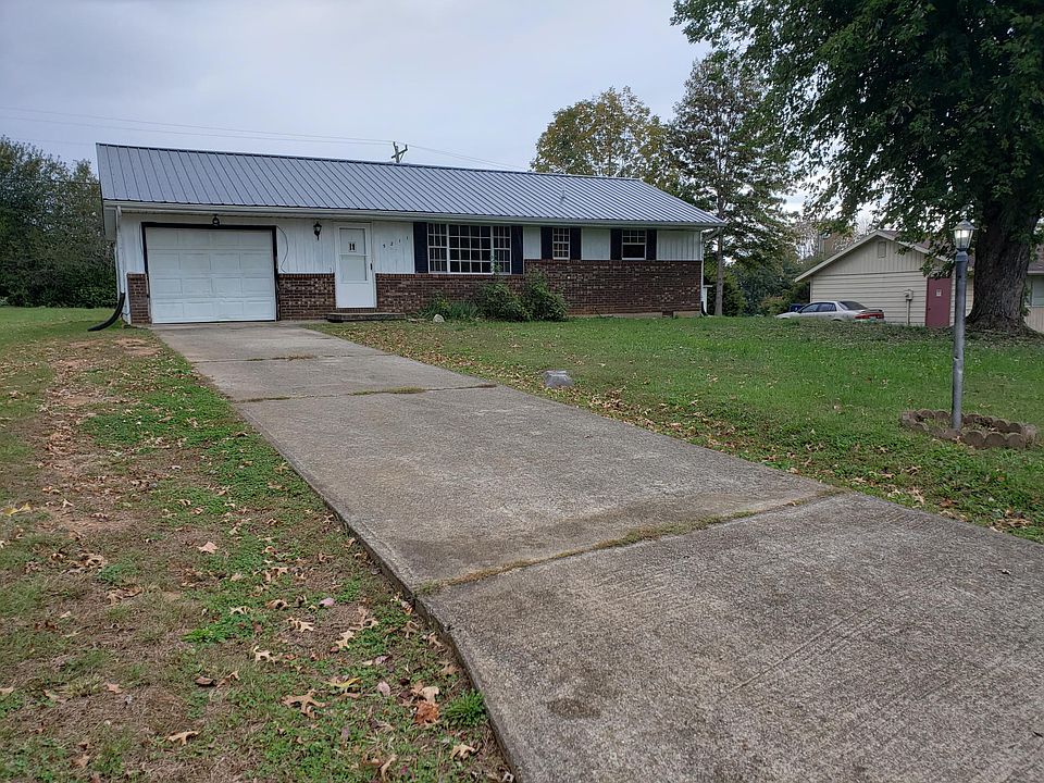 1st image of 5211 Beechwood Dr