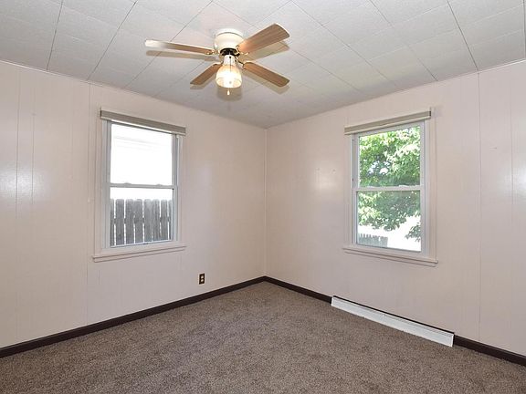 5th image of 206 Belmont AVENUE