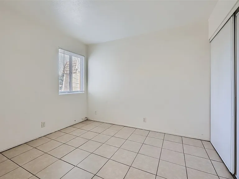 3604 Thomas Ave #4 — Photo 13