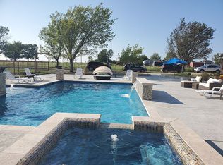 661 E Fm 813, Palmer, TX 75152