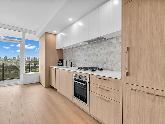 2nd image of 2425 Alpha Ave #1803