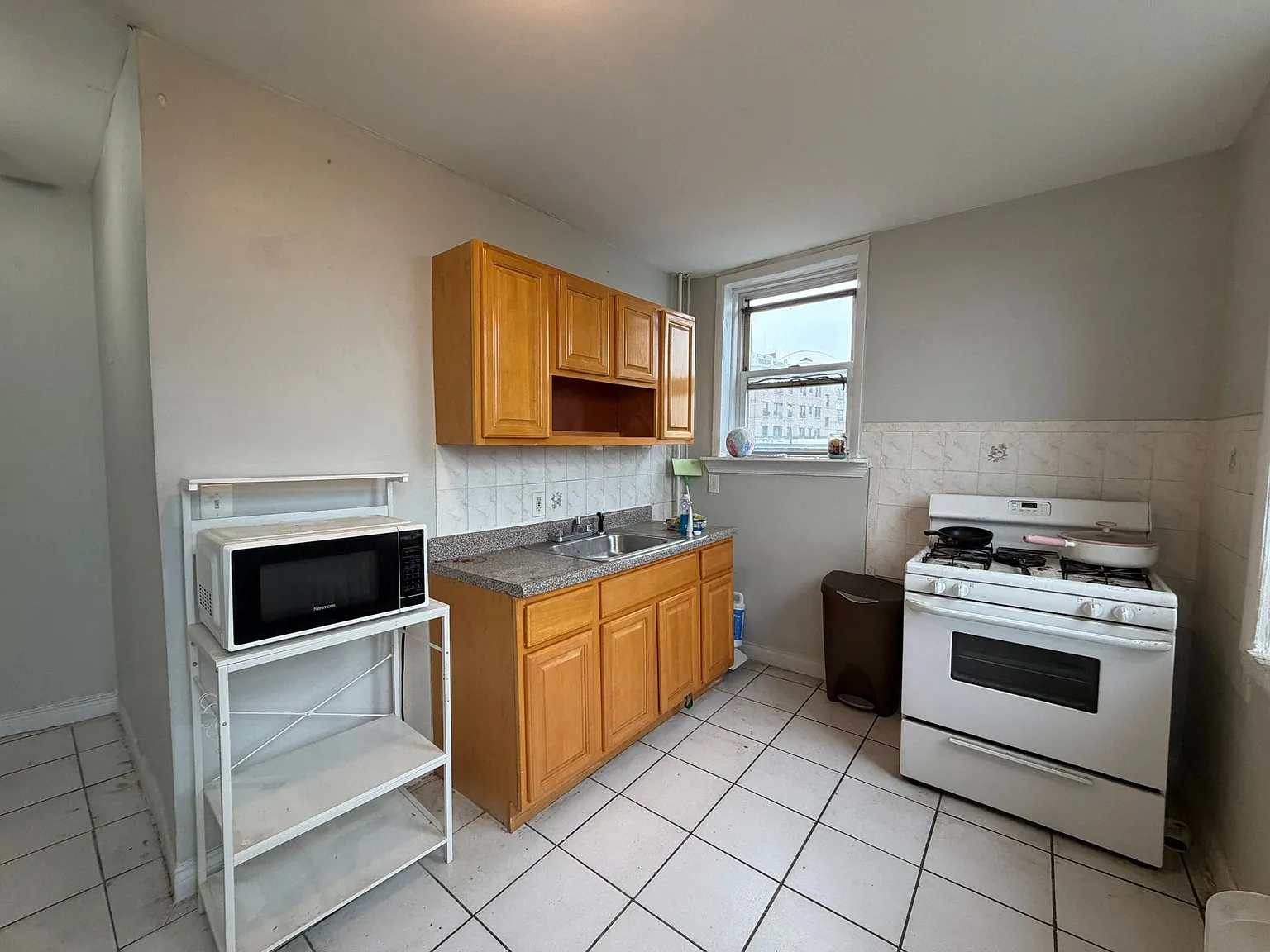 1 bed, $1,700 — Photo 2