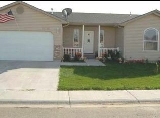 1505 Windmere Dr, Mountain Home, ID 83647