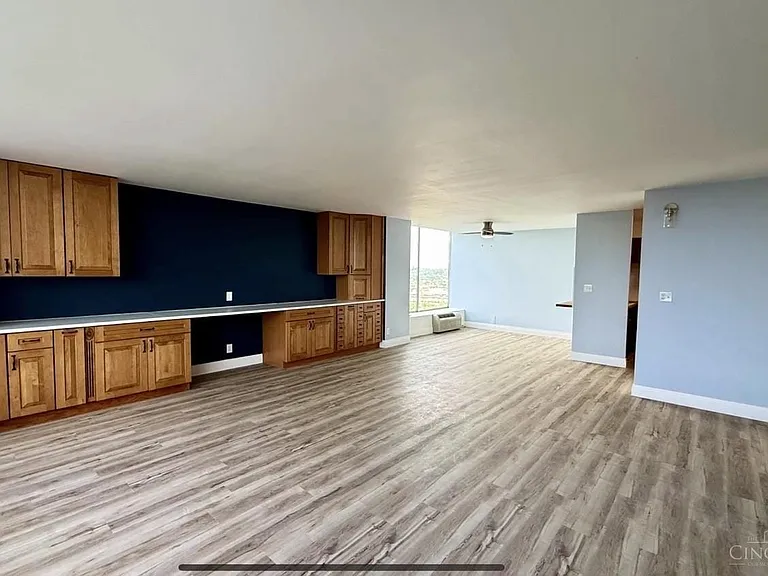 810 Matson Pl #703 — Photo 8