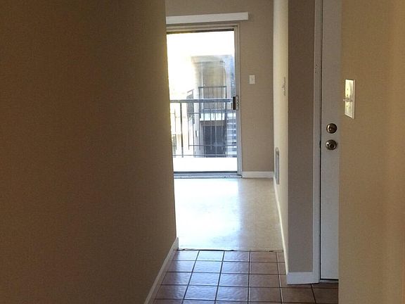 5th image of 14409 Doolittle Dr