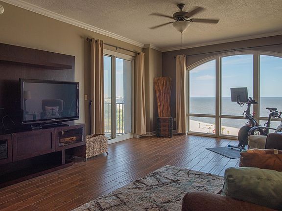 3rd image of 1200 Beach Dr