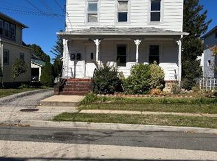 43 W Valley Stream Blvd APT 2, Valley Stream, NY 11580