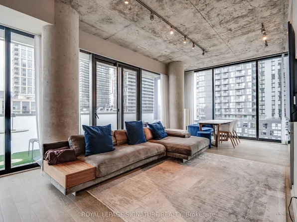 11 Charlotte St, Toronto, ON