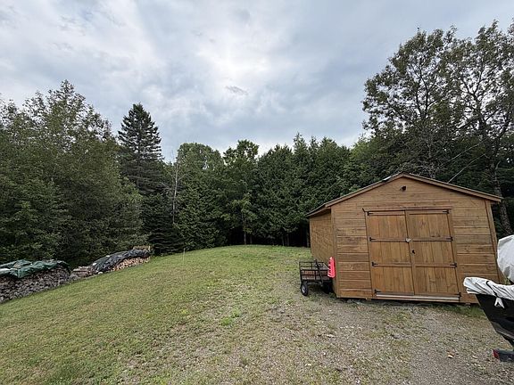 3rd image of 48 Wiley Road