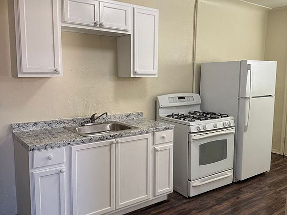2nd image of 2803-2809 N Geronimo Ave #Geronimo2809