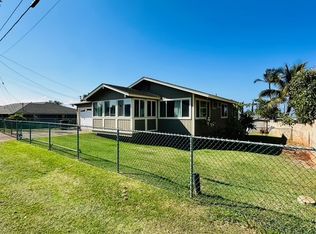 56 Pua Ole St, Paia, HI 96779