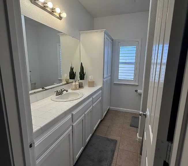 10856 N Bunkerhill Dr — Photo 14