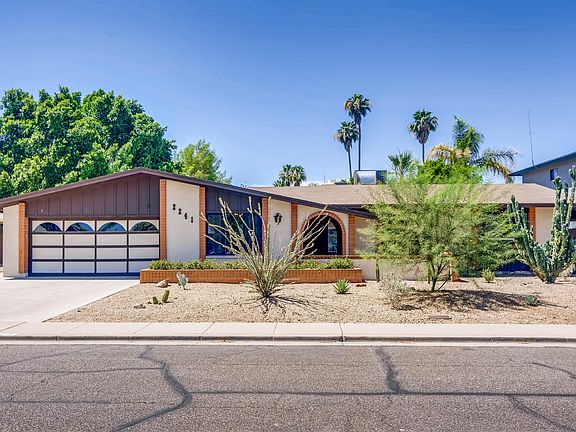 4th image of 2241 W Cabana Ave
