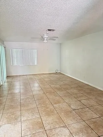 2132 Pelican Ter — Photo 5