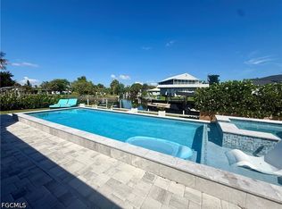 122 E North Shore Ave, North Fort Myers, FL 33917
