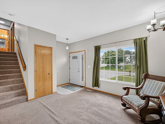 4th image of 485 Fawn Cir
