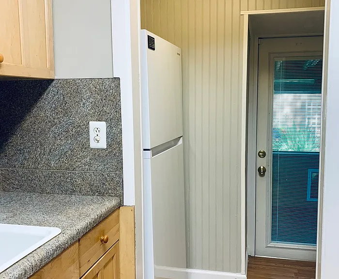 3331 Sylvia St — Photo 29