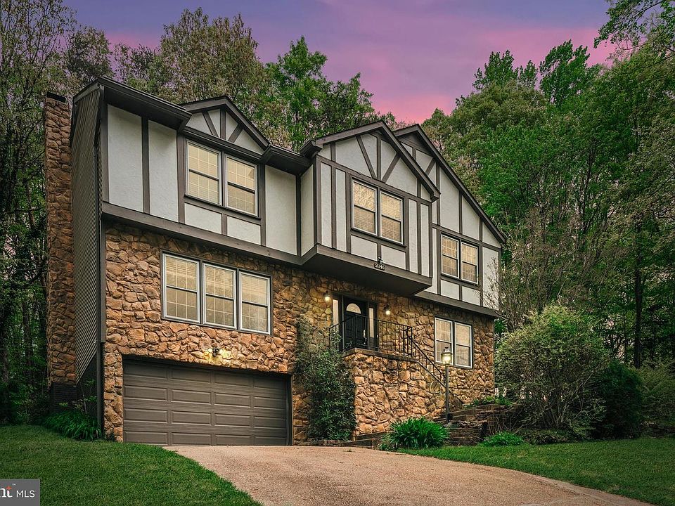 1st image of 2046 Farragut Dr
